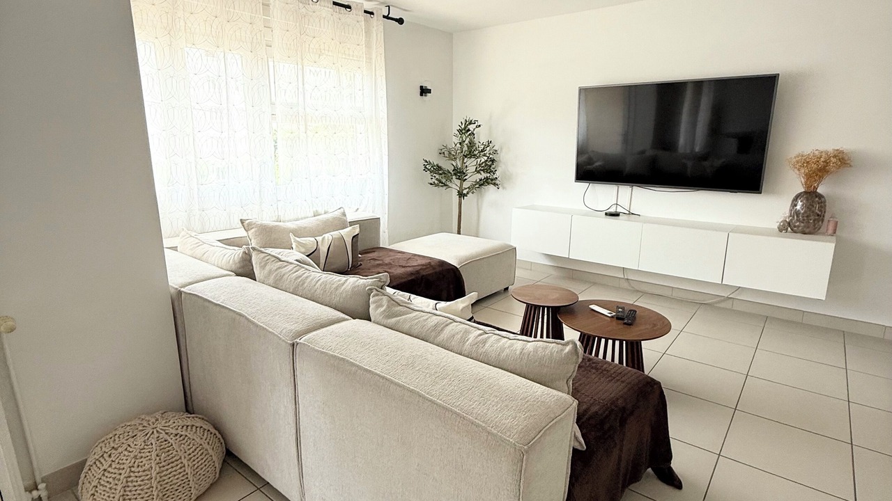 Photo of Livingroom in Lemasson