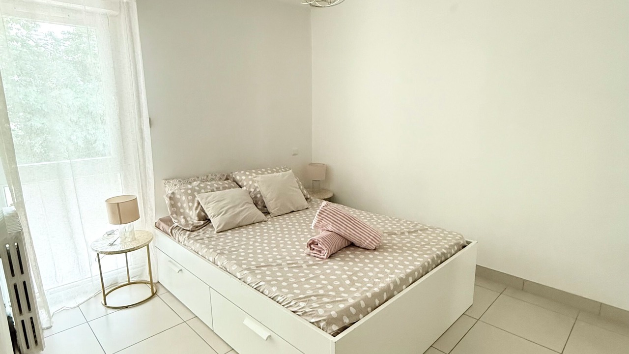 Photo of Bedroom in Lemasson