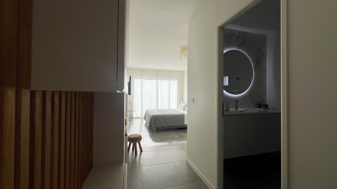 Photo of Bedroom in Chateauneuf-les-Martigues