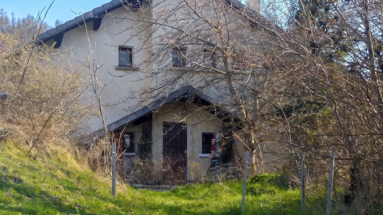 Photo of Outdoor in Saint-Leger-les-Melezes