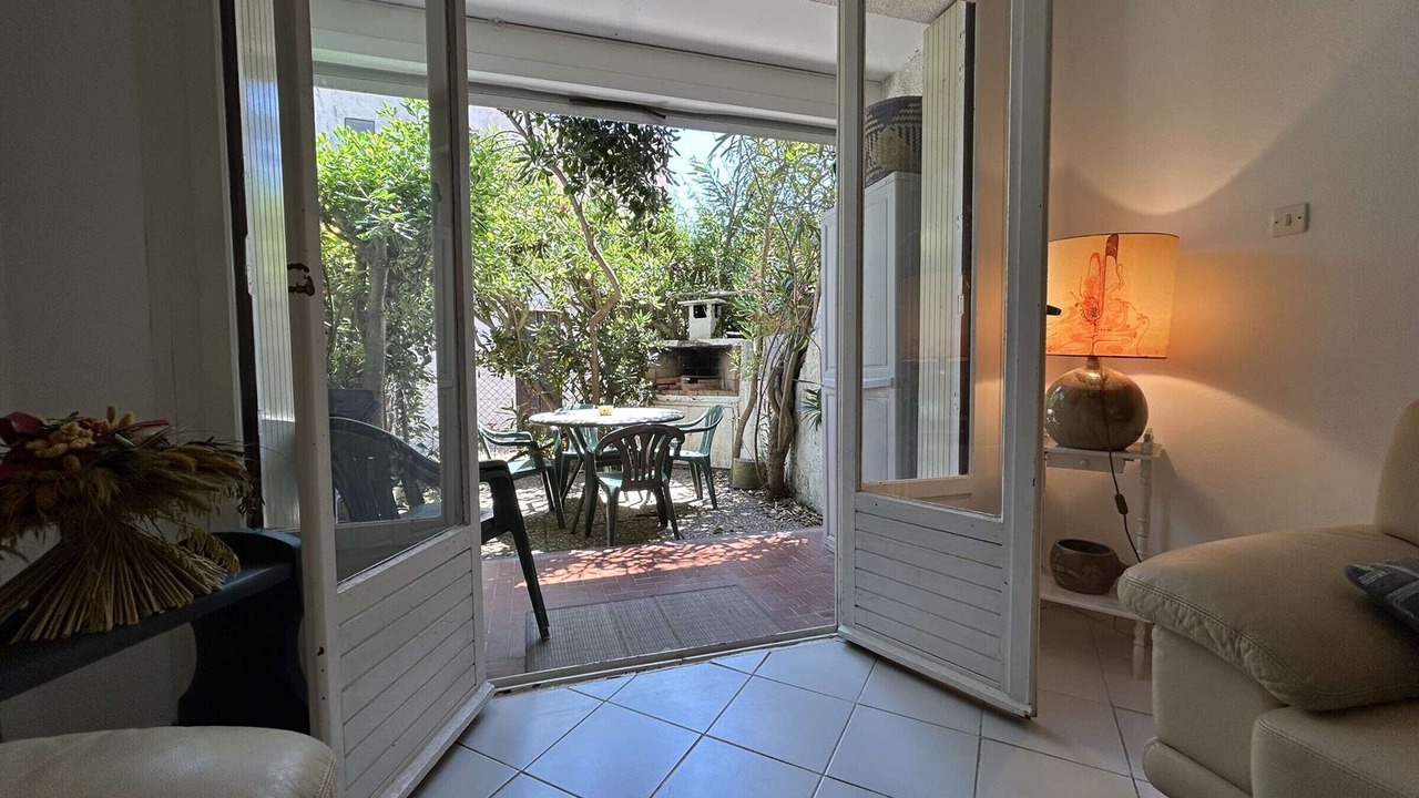 Photo of Livingroom in Saint-Pierre-la-Mer