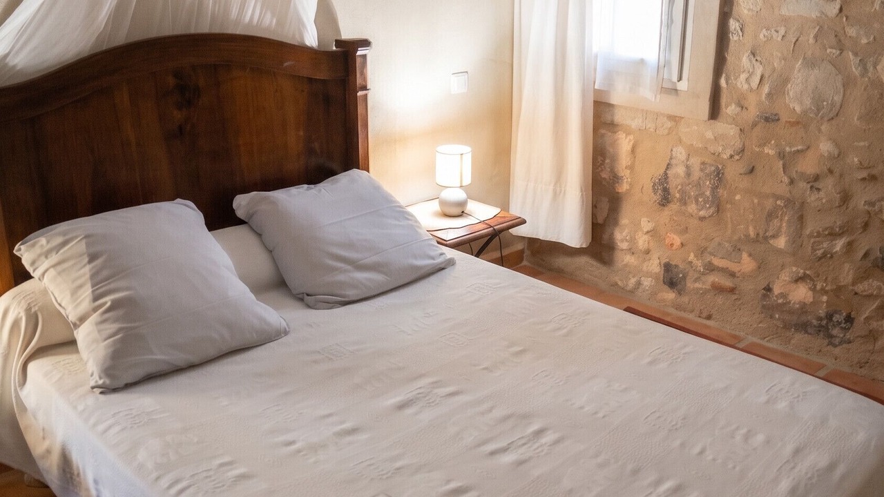 Photo of Bedroom in Albaron