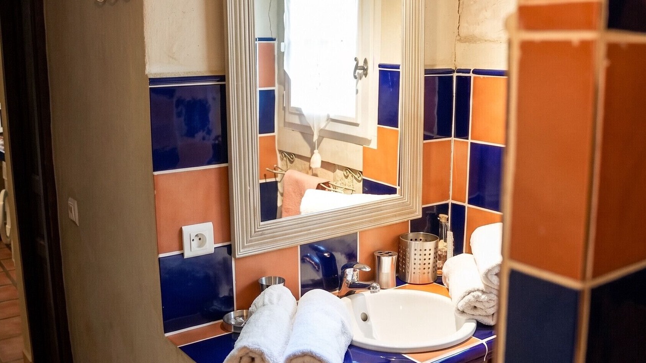 Photo of Bathroom in Albaron