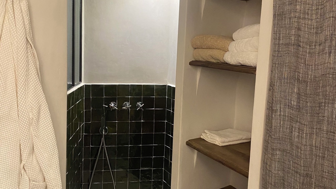 Photo of Bathroom in Goult