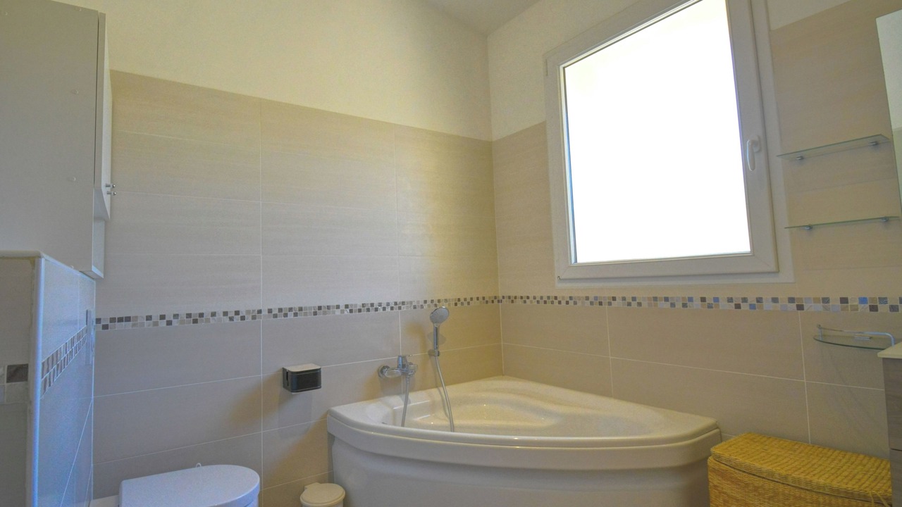 Photo of Bathroom in Tanneron