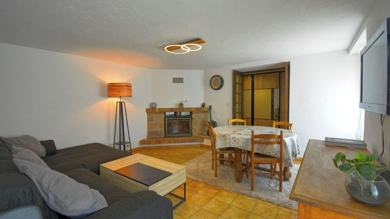 Photo of Livingroom in Tanneron