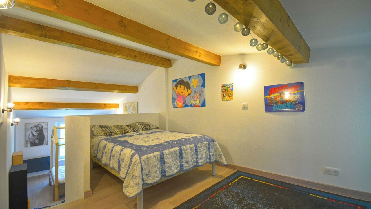 Photo of Bedroom in Tanneron