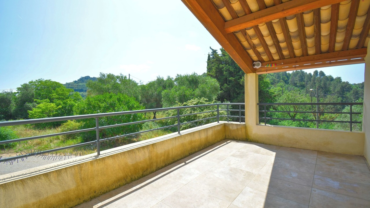 Photo of Outdoor in Tanneron
