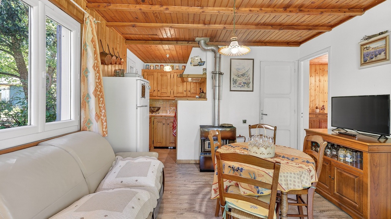Photo of Livingroom in Thorame-Basse