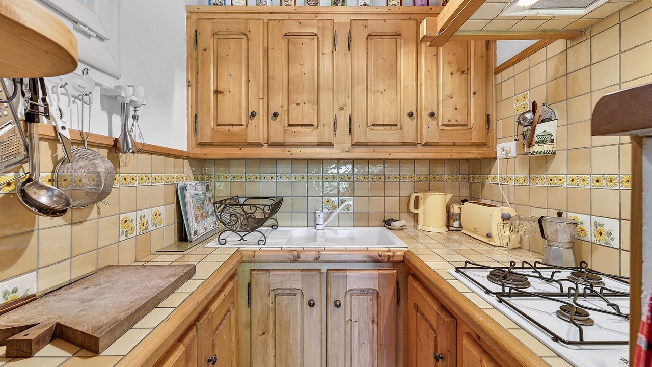 Photo of Kitchen in Thorame-Basse