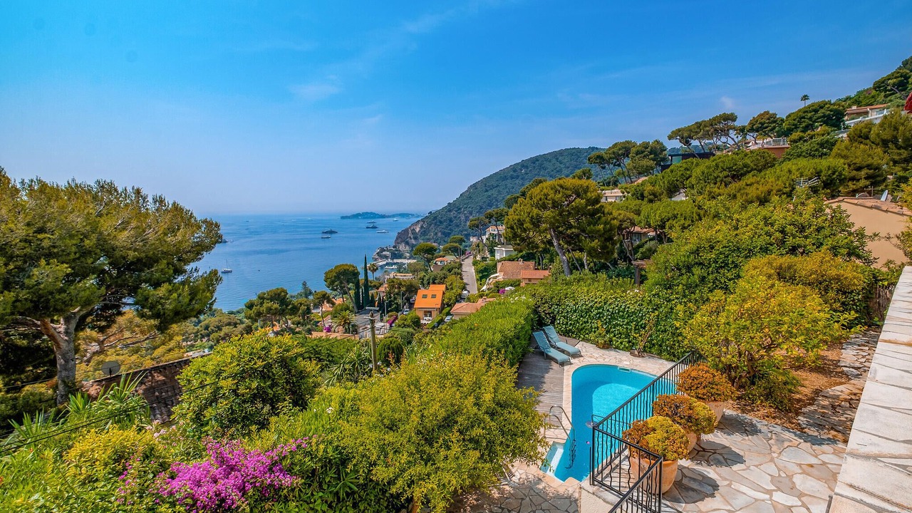 Photo of Bedroom in Eze
