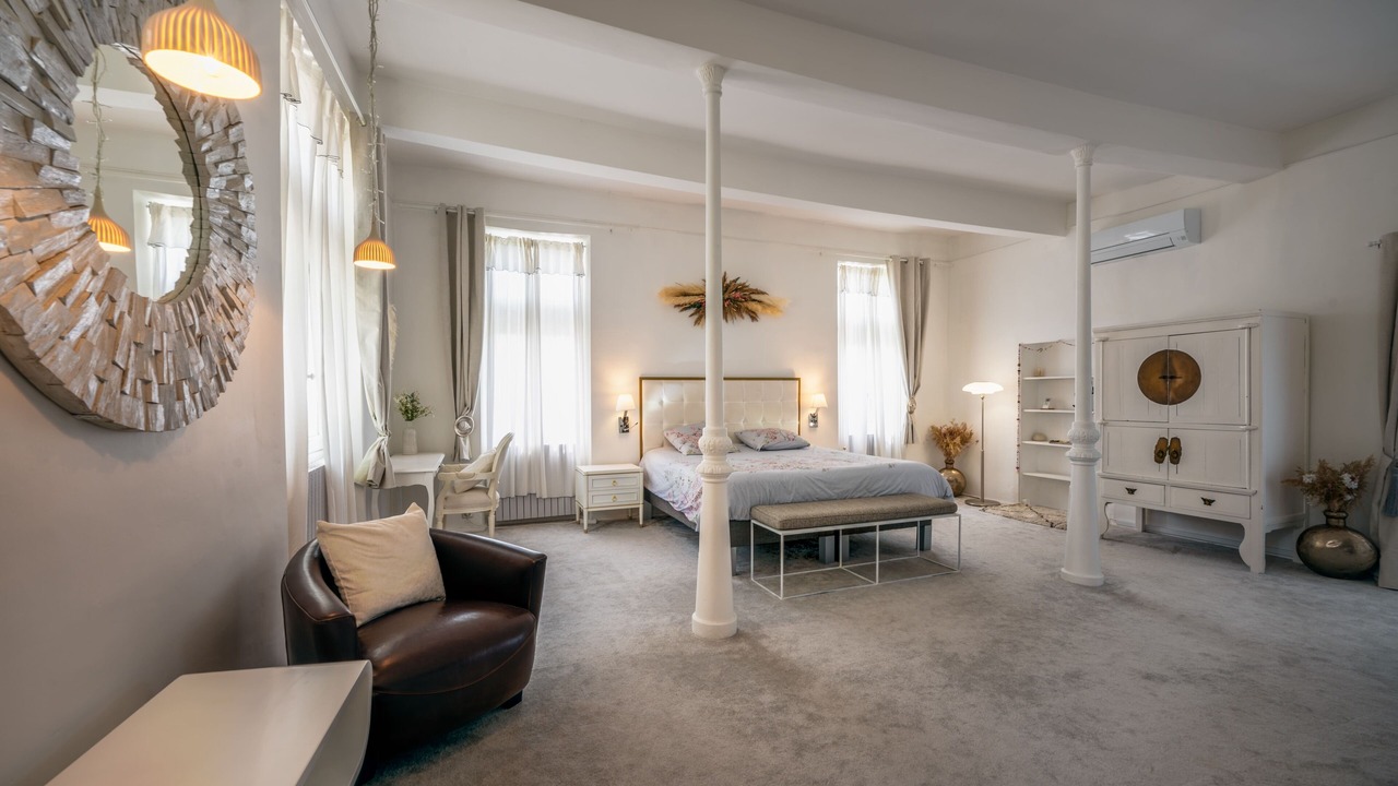 Photo of Bedroom in Cavaillon