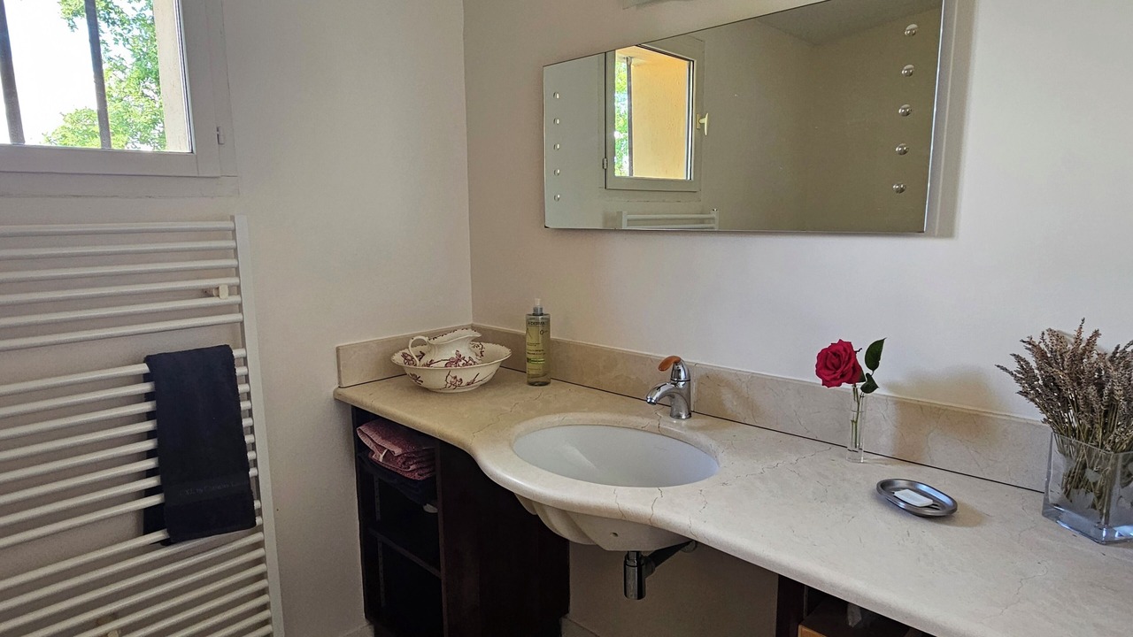 Photo of Bathroom in Bonnieux