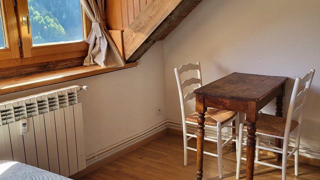 Photo of Bedroom in Molines-en-Queyras