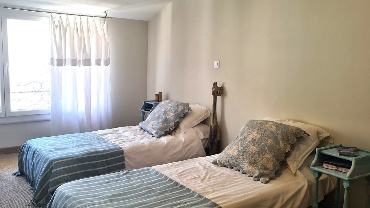 Photo of Bedroom in Servian