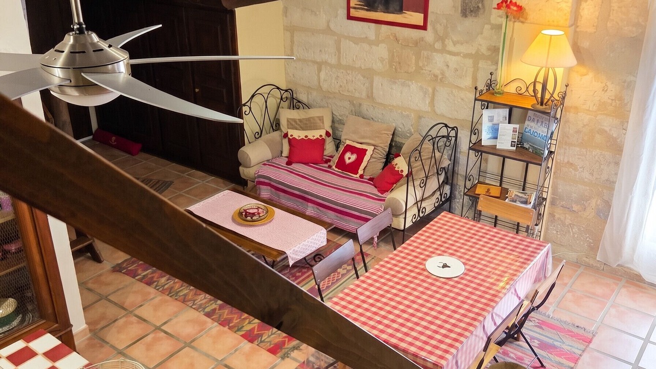 Photo of Livingroom in Albaron
