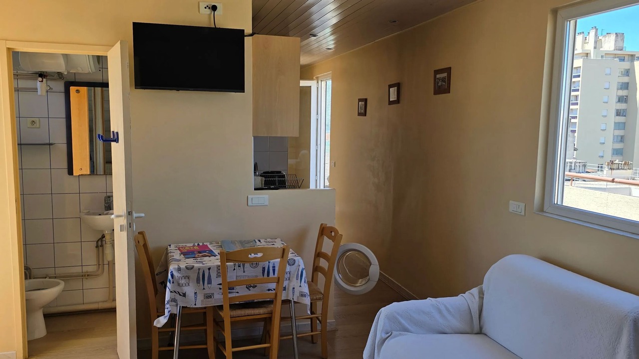 Photo of Livingroom in Saint-Lambert