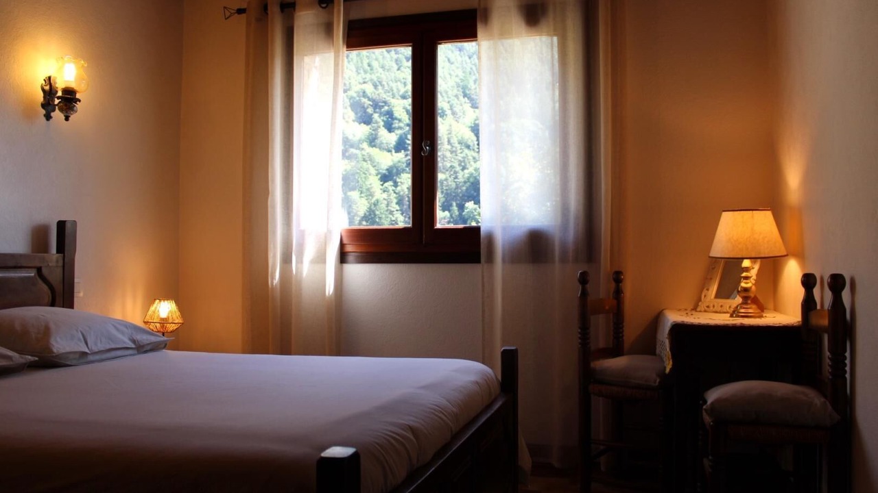 Photo of Bedroom in Saint-Martin-Vesubie