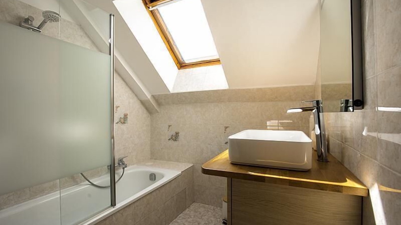Photo of Bathroom in Saint-Etienne-de-Tinee