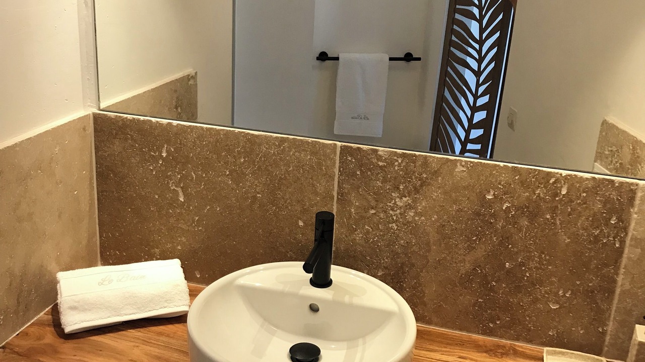 Photo of Bathroom in Lorgues