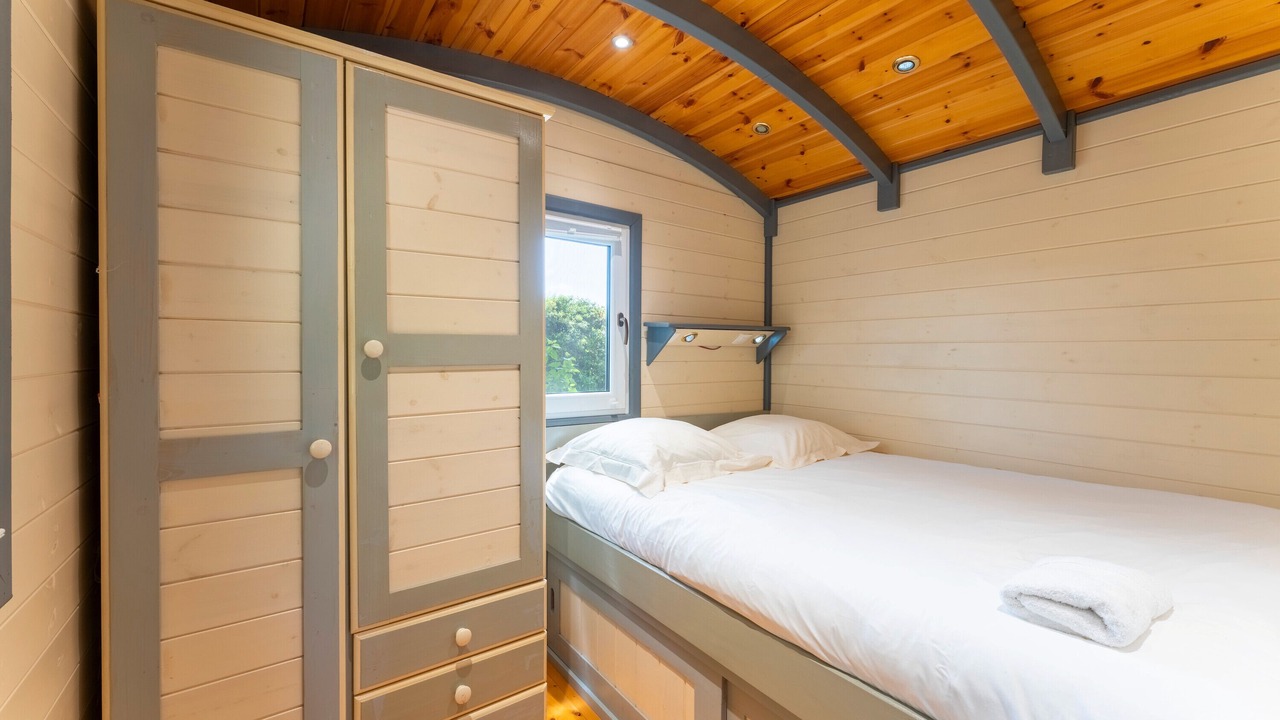 Photo of Bedroom in Saint-Andiol