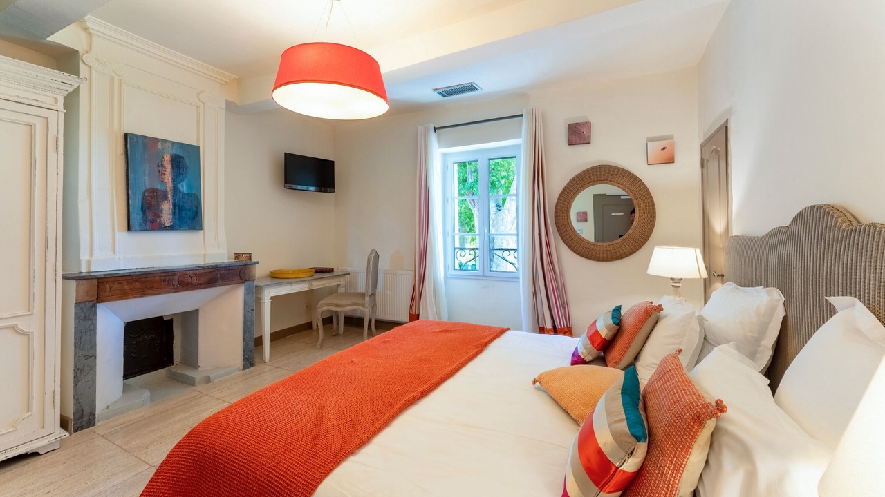 Photo of Bedroom in Saint-Andiol