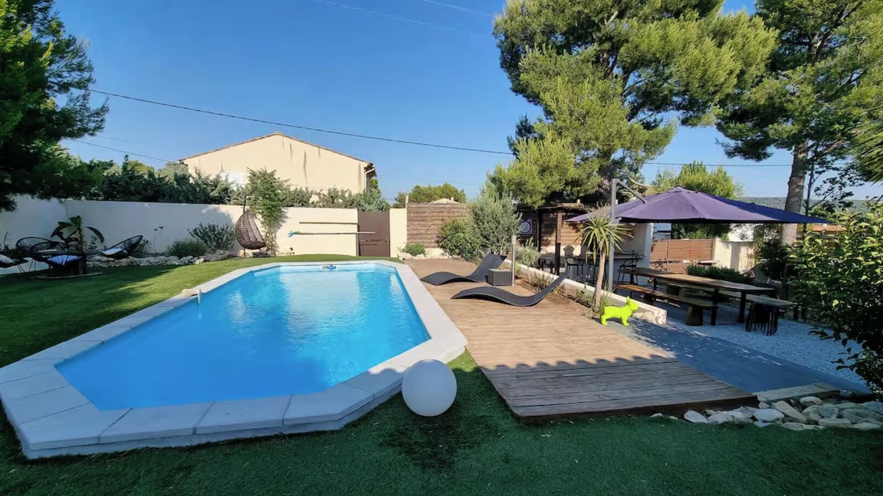 Photo of Outdoor in La Fare-les-Oliviers