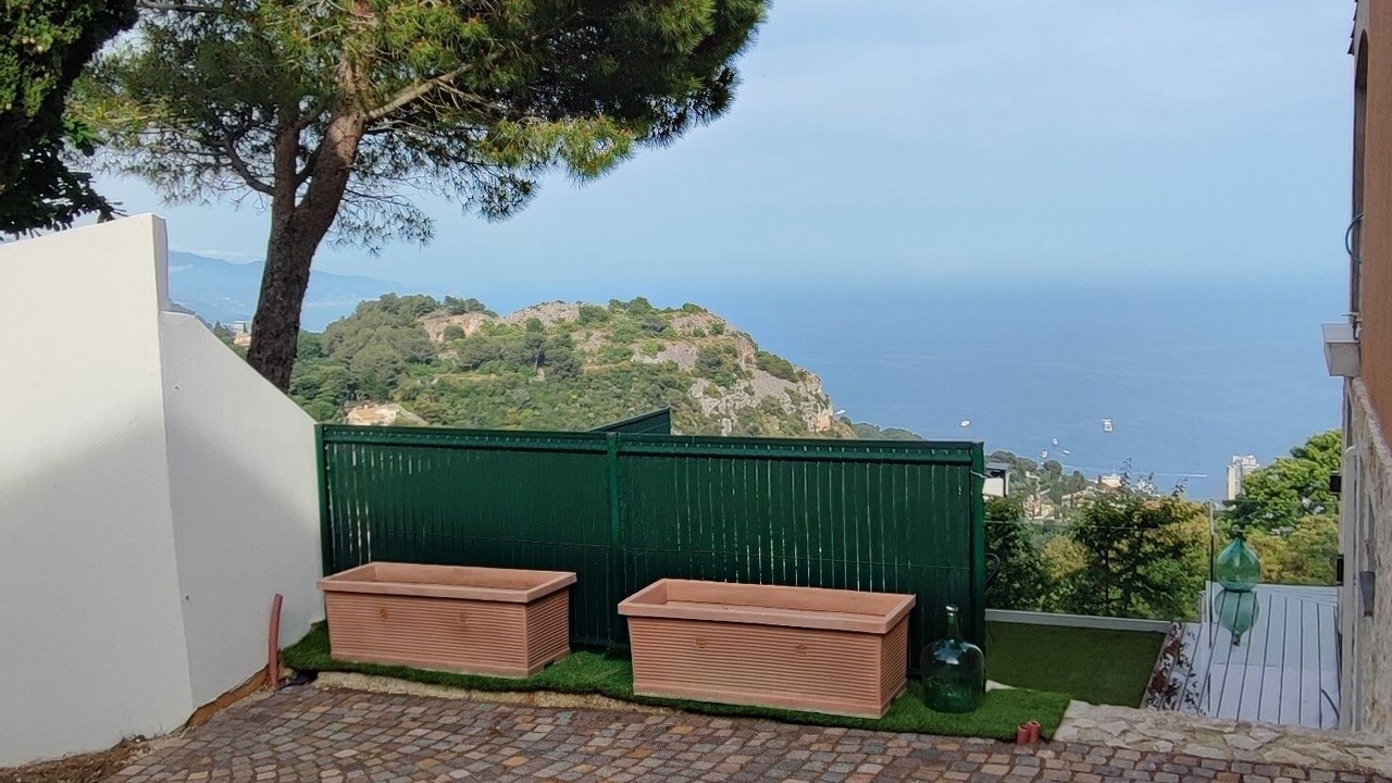 Photo of Patio Balcony in La Turbie