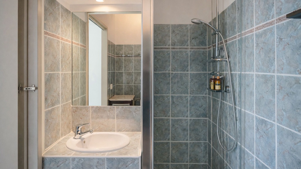 Photo of Bathroom in Carnot