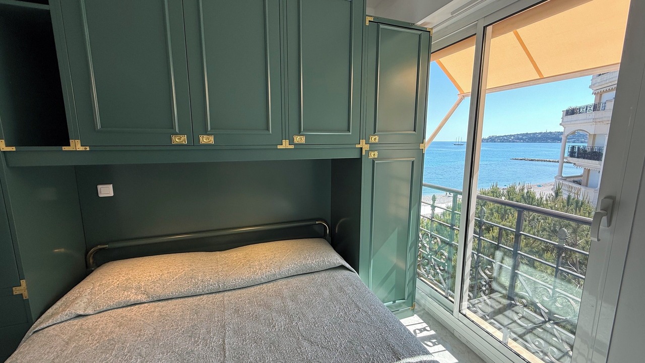 Photo of Bedroom in Menton