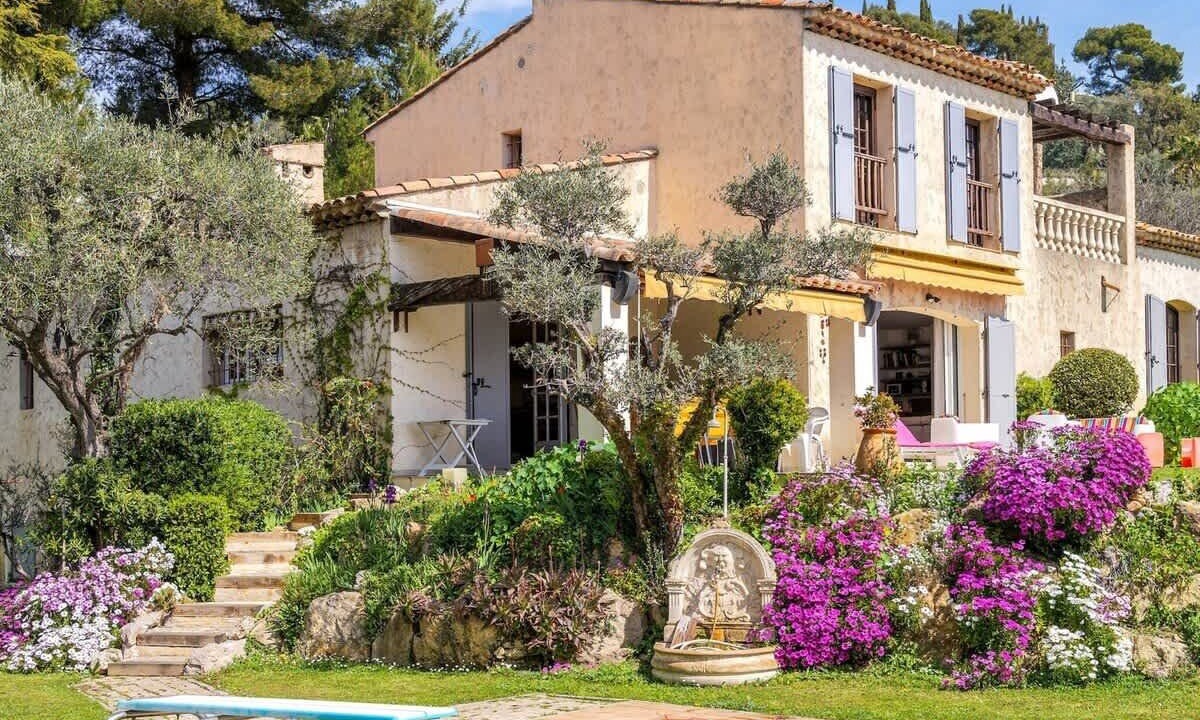 Photo of Outdoor in Le Ray