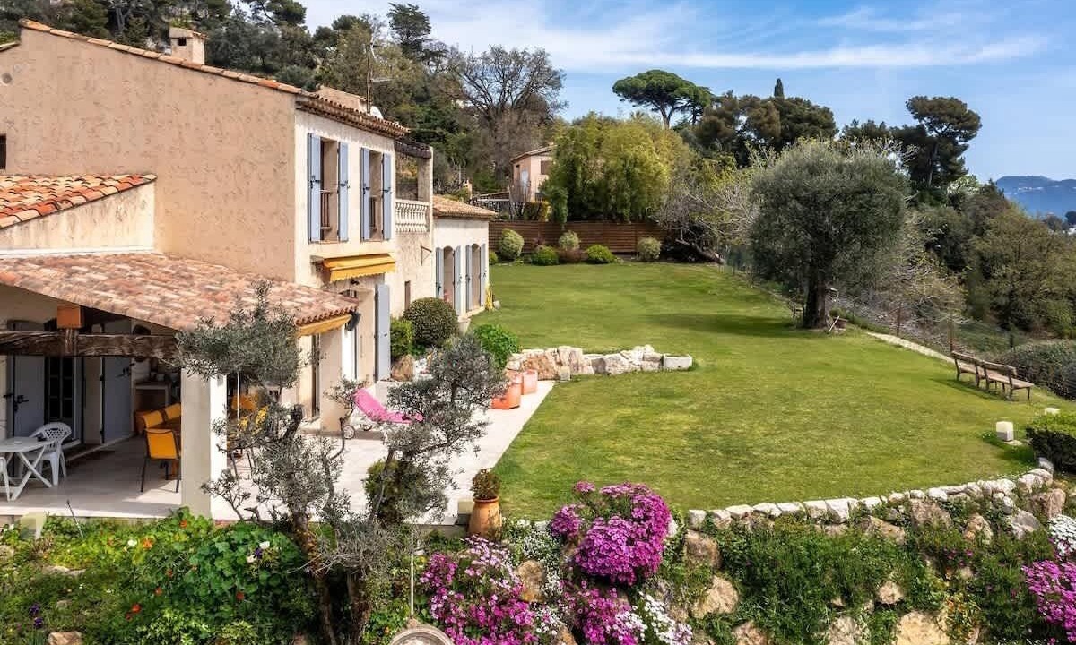 Photo of Outdoor in Le Ray