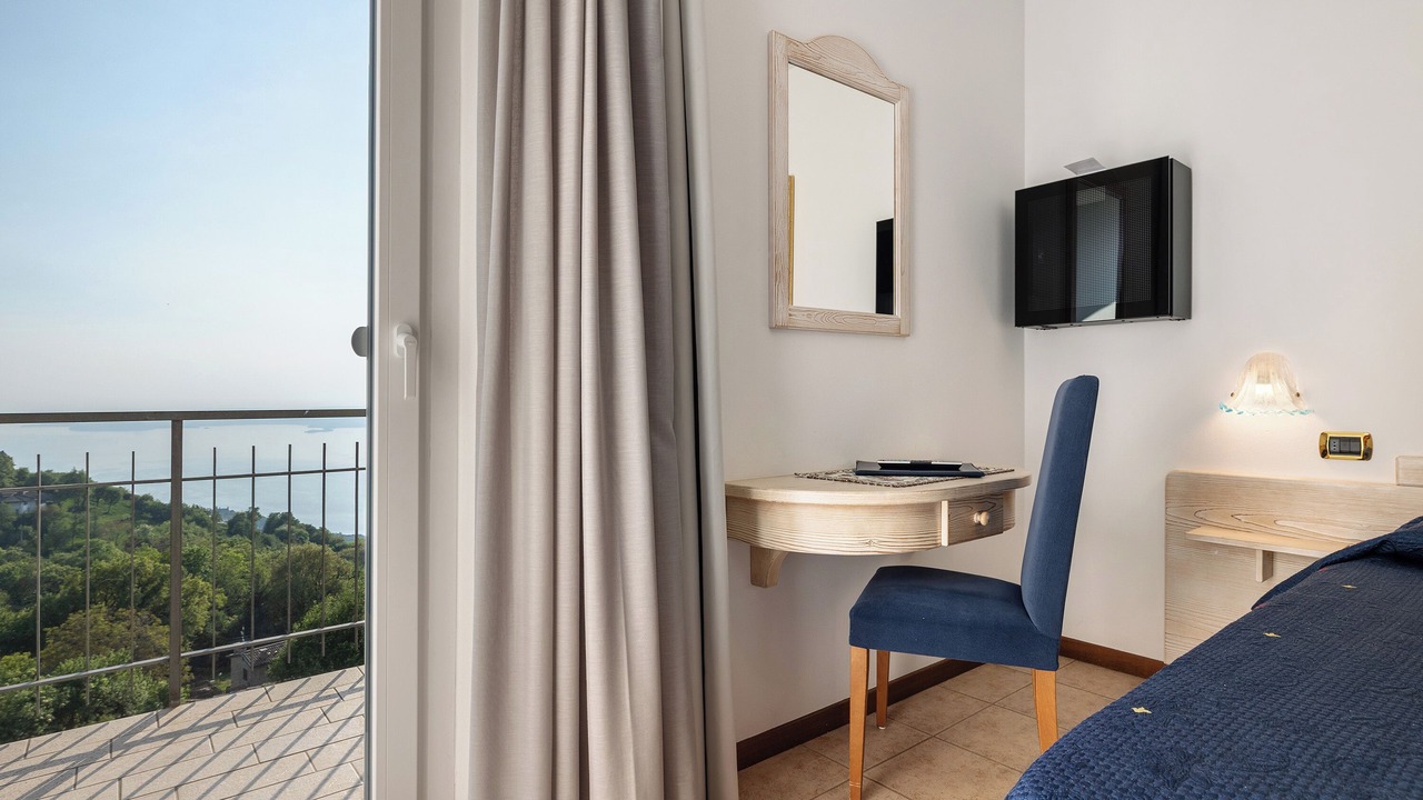Photo of Bedroom in San Zeno di Montagna