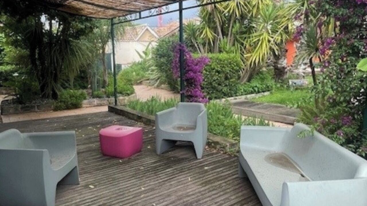 Photo of Patio Balcony in Les Aubes