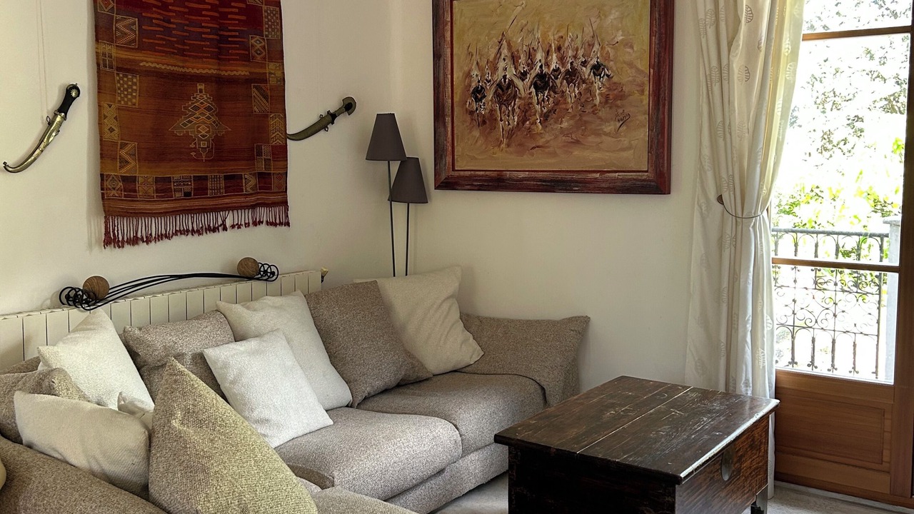 Photo of Livingroom in Auriol