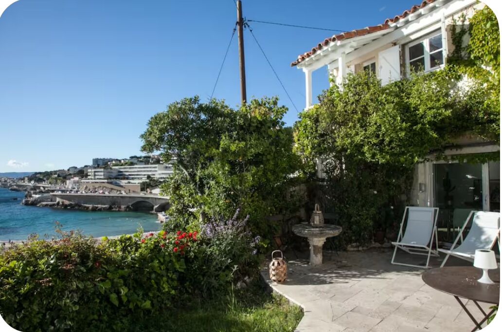 Photo of Patio Balcony in Roucas-Blanc
