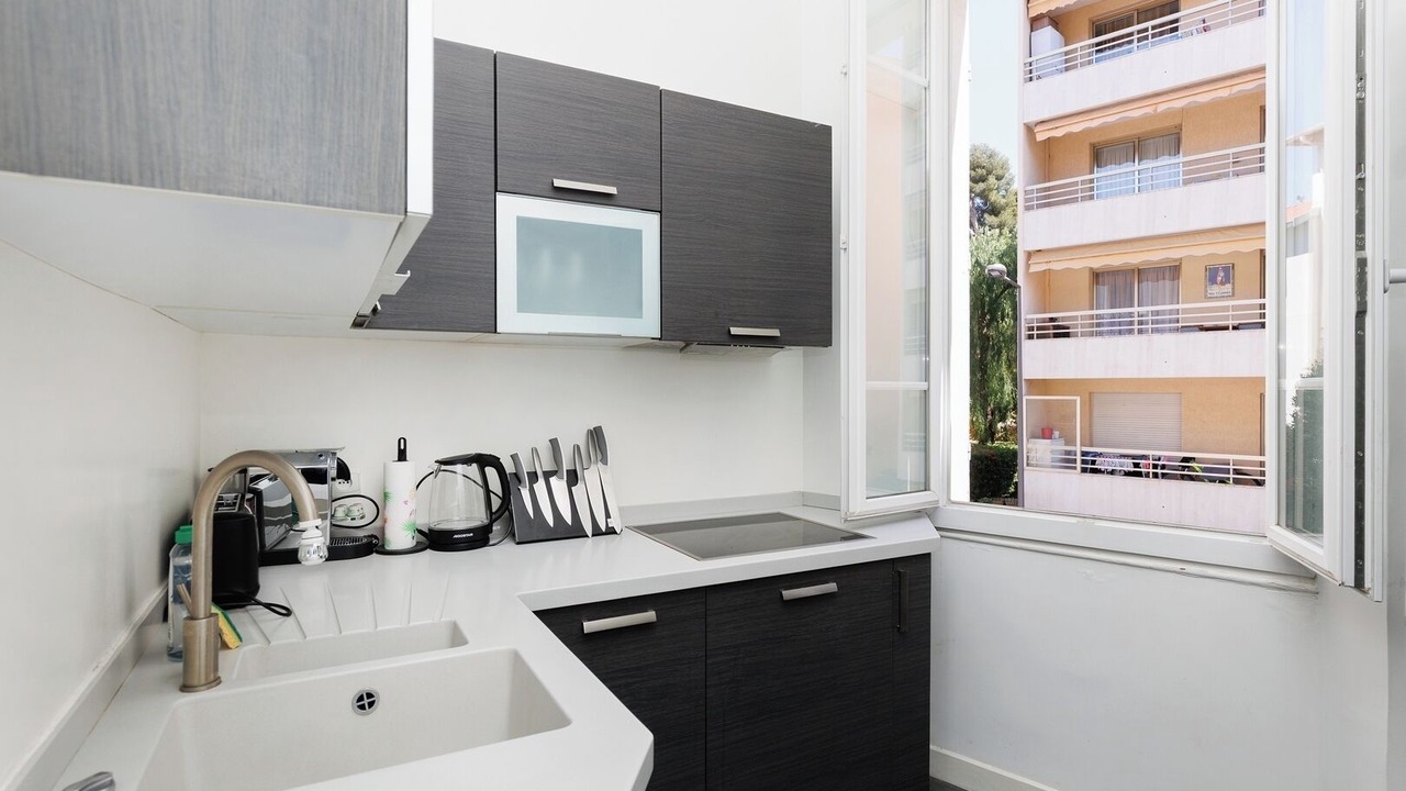 Photo of Kitchen in California - Pezou