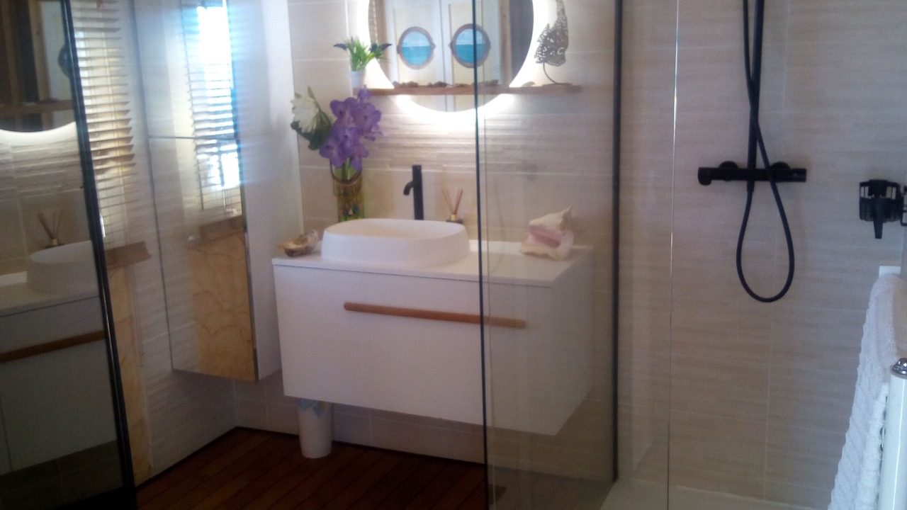 Photo of Bathroom in Marseillan