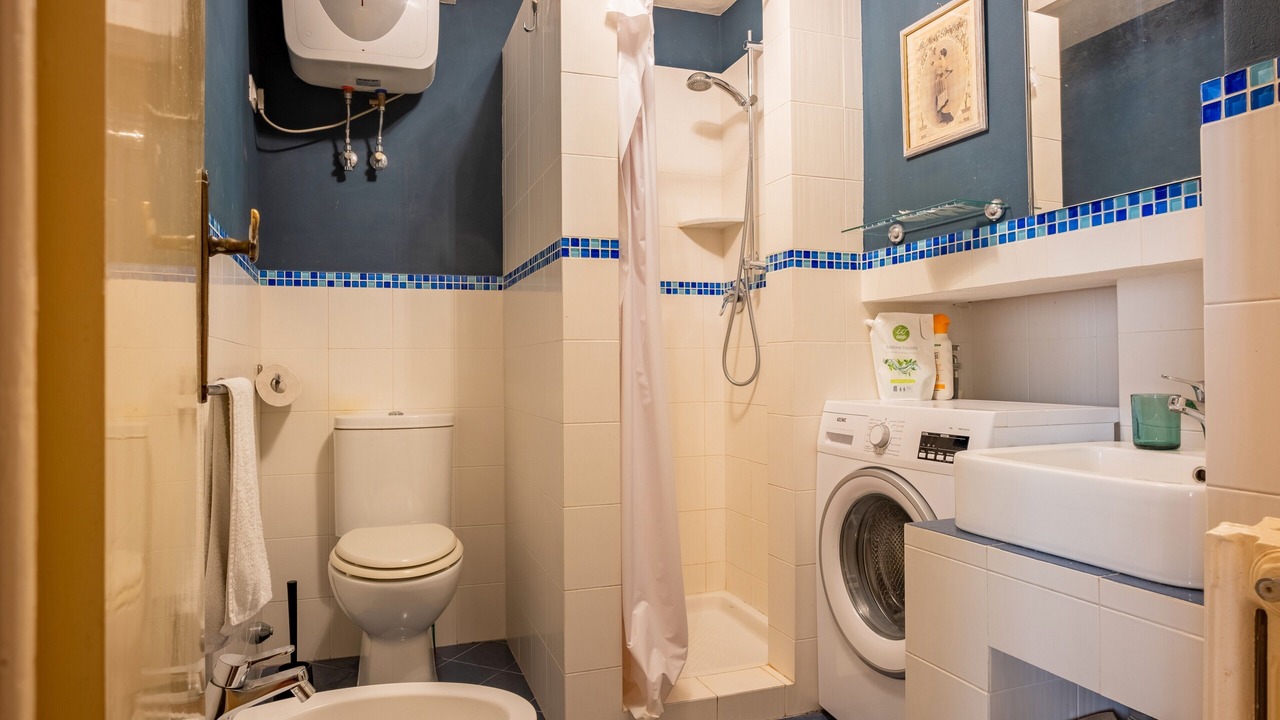 Photo of Bathroom in Lucca Historical Center