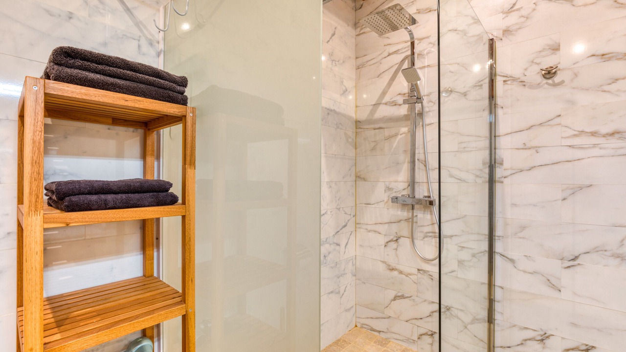 Photo of Bathroom in Arles