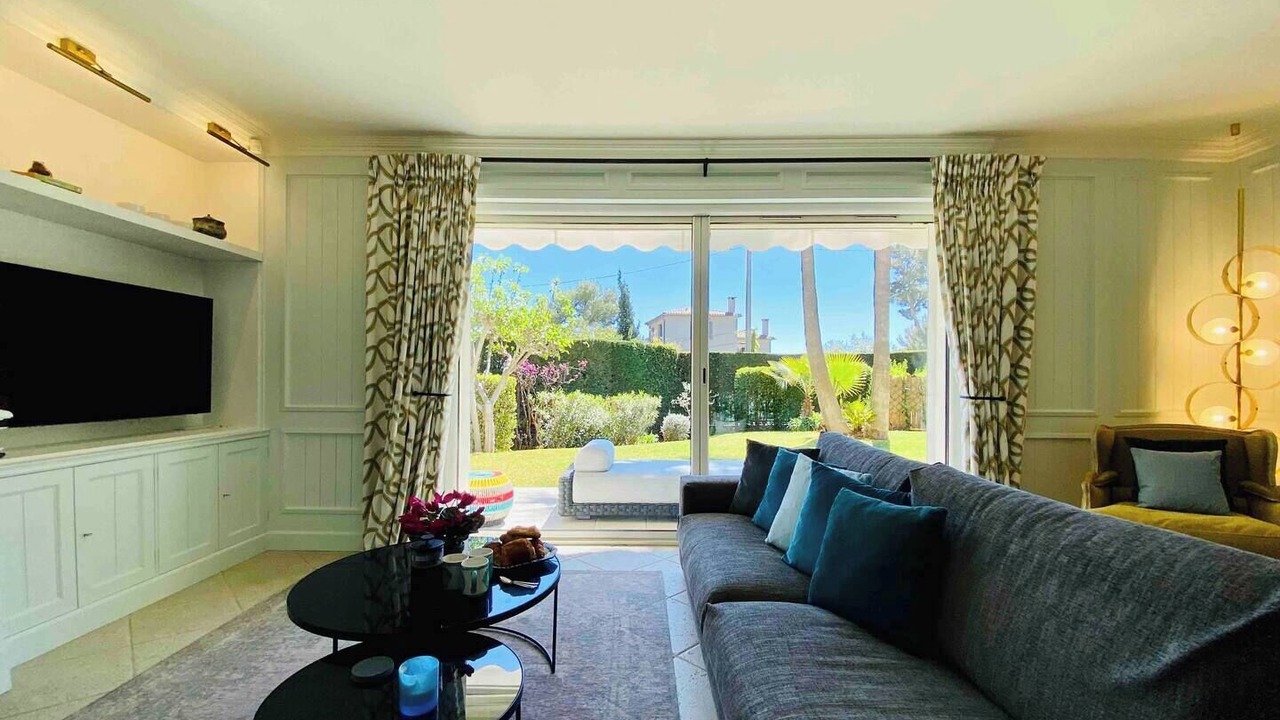 Photo of Livingroom in Cap-d'Antibes