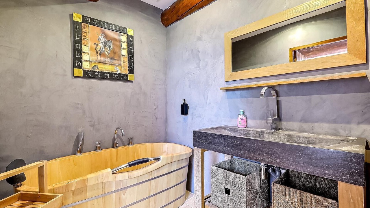 Photo of Bathroom in Saint-Gilles