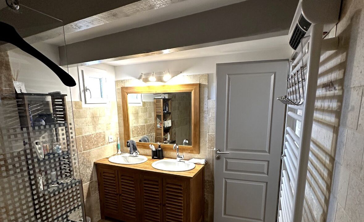 Photo of Bathroom in L'Escale