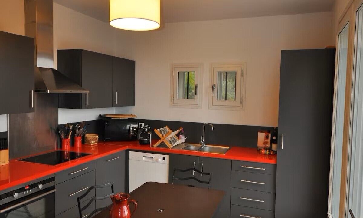 Photo of Kitchen in Les Baux-de-Provence