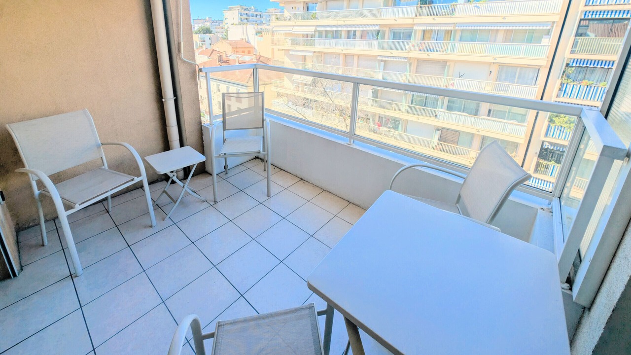 Photo of Outdoor in Carnot