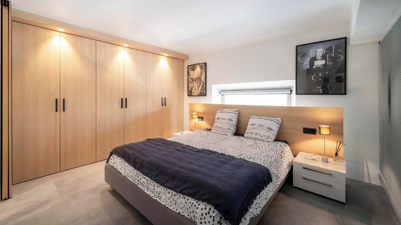 Photo of Bedroom in California - Pezou