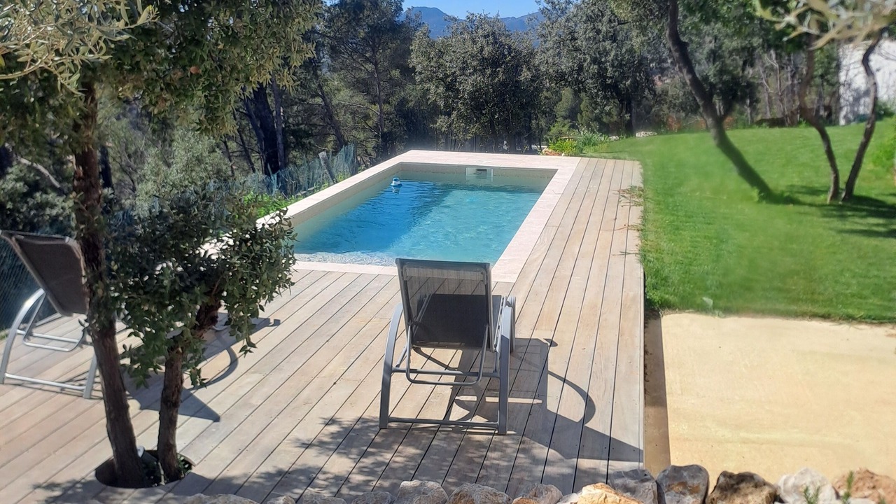 Photo of Outdoor in Gemenos