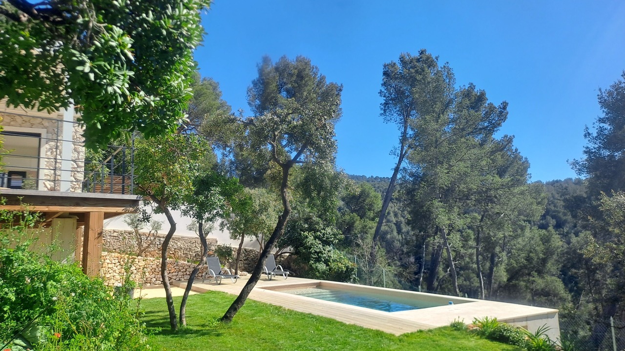Photo of Outdoor in Gemenos