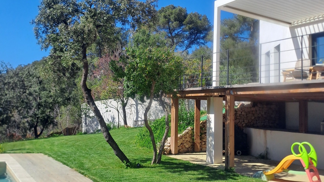 Photo of Outdoor in Gemenos