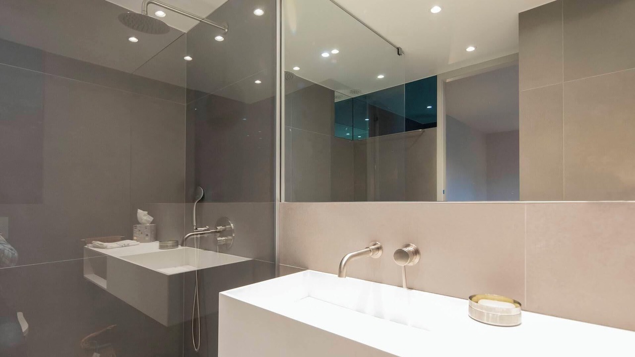Photo of Bathroom in Maussane